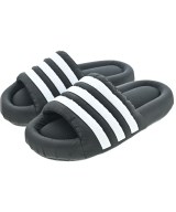 adidas サンダル