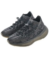 adidas スニーカー