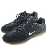NIKE スニーカー