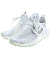 adidas スニーカー