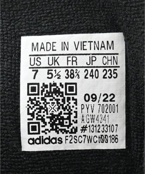 adidas（アディダス）スニーカー 黒 サイズ:24cm レディース/2200613444200