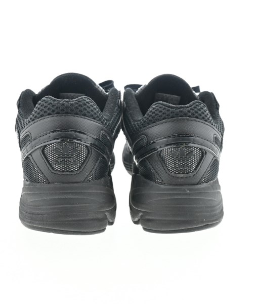 adidas（アディダス）スニーカー 黒 サイズ:24cm レディース/2200613444200