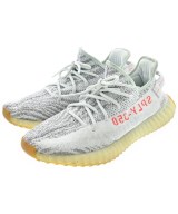 adidas スニーカー