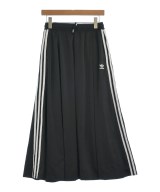 adidas ロング・マキシ丈スカート