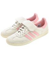 adidas スニーカー