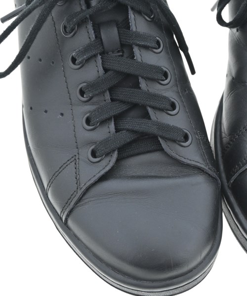 adidas（アディダス）スニーカー 黒 サイズ:27.5cm メンズ/2200633060046