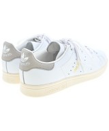 adidas（アディダス）スニーカー 白 サイズ:22.5cm レディース/2200606443043