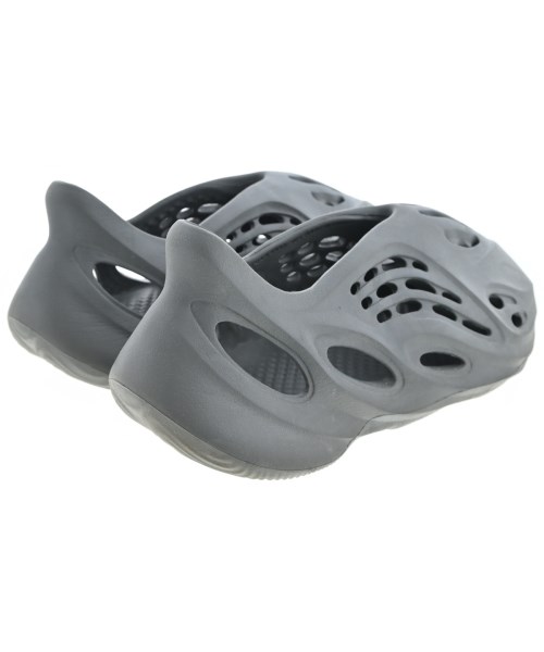 adidas（アディダス）スニーカー グレー サイズ:UK9(27cm位) メンズ/2200610451089