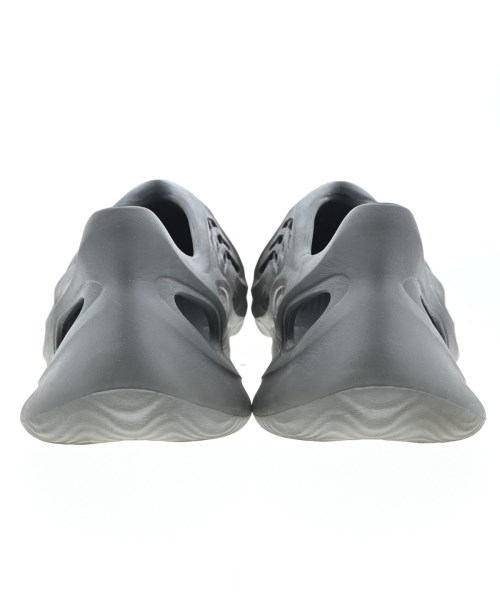 adidas（アディダス）スニーカー グレー サイズ:UK9(27cm位) メンズ/2200610451089