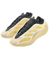 adidas スニーカー