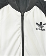 adidas（アディダス）ダウンジャケット/ダウンベスト 黒 サイズ:F メンズ/2200613193139