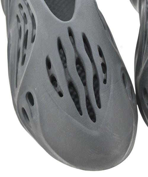 adidas（アディダス）その他 グレー サイズ:UK7(25.5cm位) メンズ/2200619614638