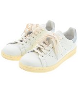 adidas スニーカー