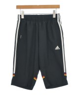 adidas ショートパンツ