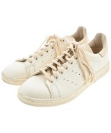 adidas スニーカー