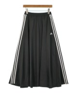 adidas ロング・マキシ丈スカート