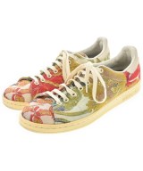 adidas スニーカー