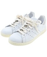 adidas スニーカー