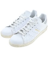adidas スニーカー