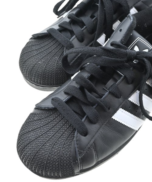 adidas（アディダス）スニーカー 黒 サイズ:28.5cm メンズ/2200673078483