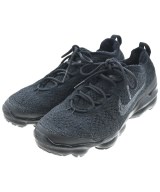 adidas スニーカー