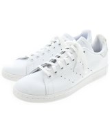 adidas スニーカー