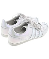 adidas（アディダス）スニーカー 白 サイズ:25cm レディース/2200674670105