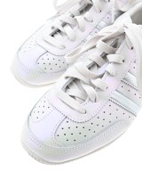 adidas（アディダス）スニーカー 白 サイズ:25cm レディース/2200674670105