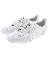 adidas スニーカー
