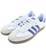 adidas スニーカー