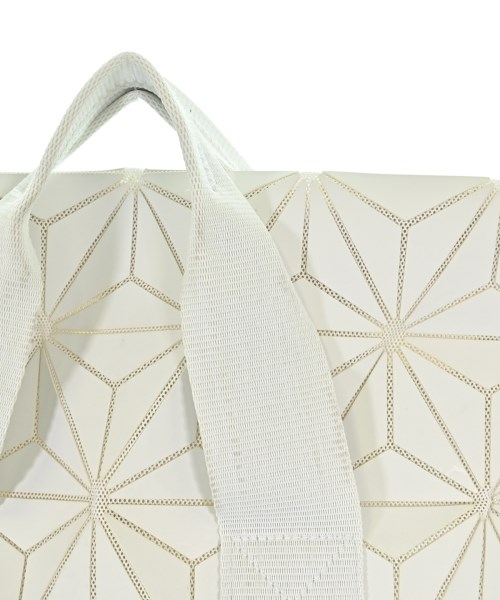 adidas（アディダス）バックパック・リュック 白 サイズ:- レディース/2200672186080