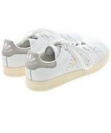 adidas（アディダス）スニーカー 白 サイズ:23cm レディース/2200673093011