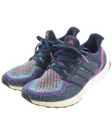 adidas スニーカー