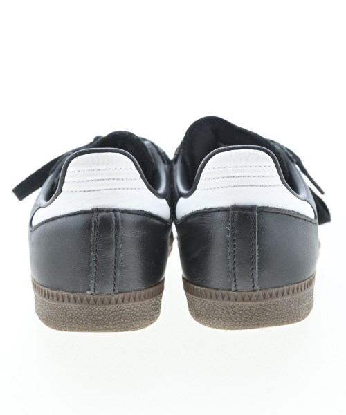 adidas（アディダス）スニーカー 黒 サイズ:23.5cm レディース/2200680409119