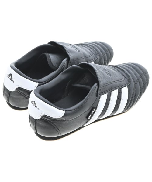 adidas（アディダス）スニーカー 黒 サイズ:22.5cm レディース/2200694795086