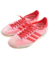 adidas スニーカー
