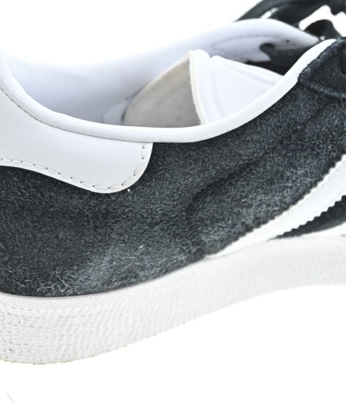 adidas（アディダス）スニーカー 黒 サイズ:23cm レディース/2200691154305