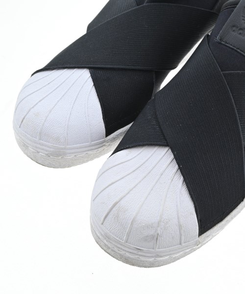 adidas（アディダス）スニーカー 黒 サイズ:22.5cm レディース/2200692214022