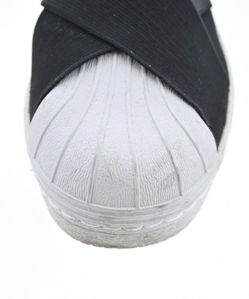 adidas（アディダス）スニーカー 黒 サイズ:22.5cm レディース/2200692214022