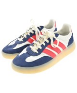 adidas スニーカー