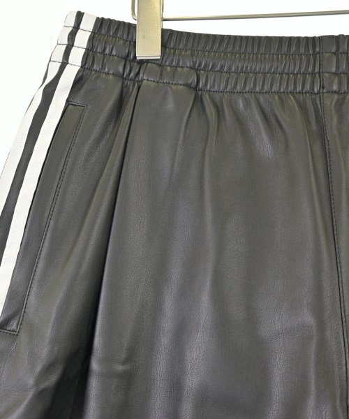 adidas（アディダス）ショートパンツ 黒 サイズ:XL メンズ/2200696370045