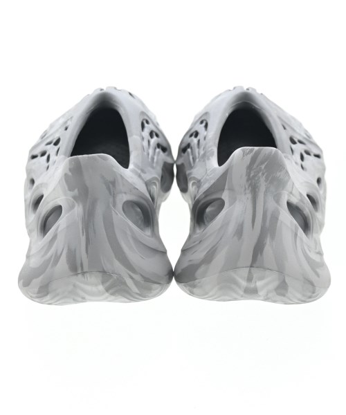 adidas（アディダス）サンダル グレー サイズ:10(28cm位) メンズ/2200698412040