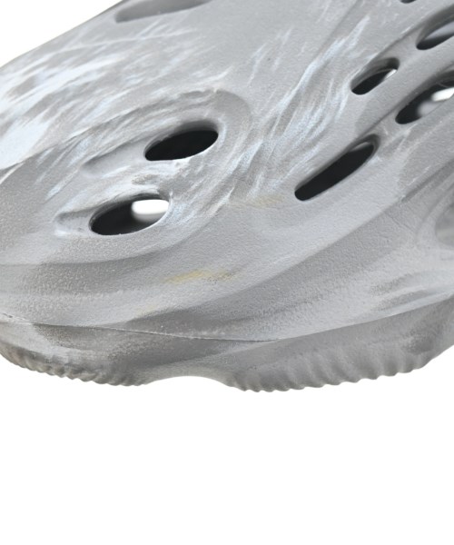 adidas（アディダス）サンダル グレー サイズ:10(28cm位) メンズ/2200698412040