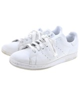 adidas スニーカー