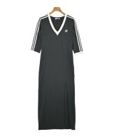 adidas ワンピース