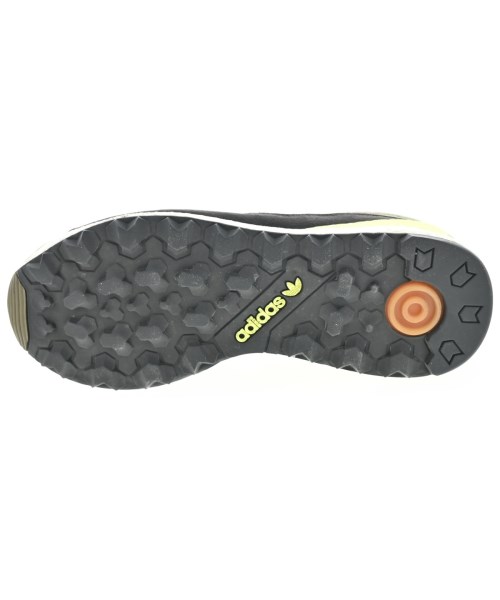 adidas（アディダス）スニーカー カーキ サイズ:24cm レディース/2200700920044