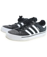 adidas スニーカー