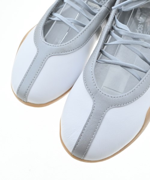 adidas（アディダス）スニーカー 白 サイズ:23.5cm レディース/2200701690014