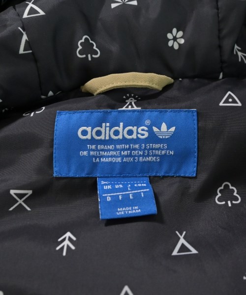 adidas（アディダス）ダウンコート ベージュ サイズ:L メンズ/2200702020070