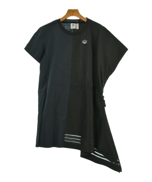 adidas(アディダス)ワンピース 黒 サイズ:M/2200649240234